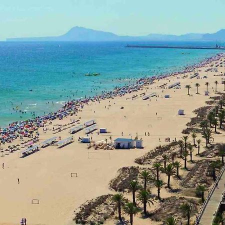 Apartamento Deluxe A 50M De Playa - Aire Wifi Gandia Bagian luar foto