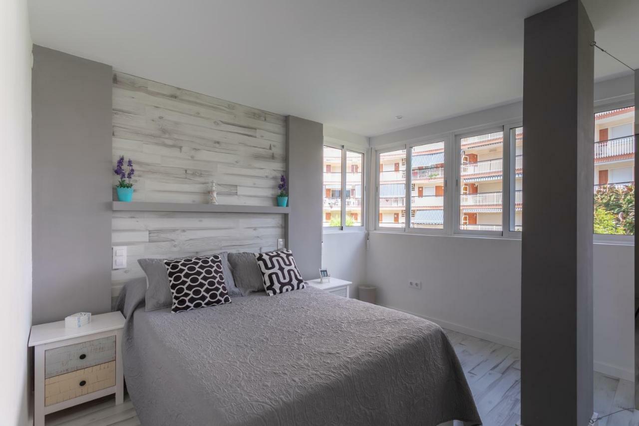 Apartamento Deluxe A 50M De Playa - Aire Wifi Gandia Bagian luar foto