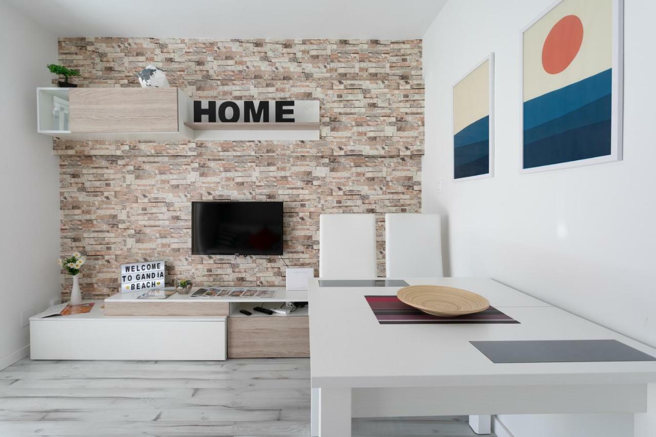 Apartamento Deluxe A 50M De Playa - Aire Wifi Gandia Bagian luar foto